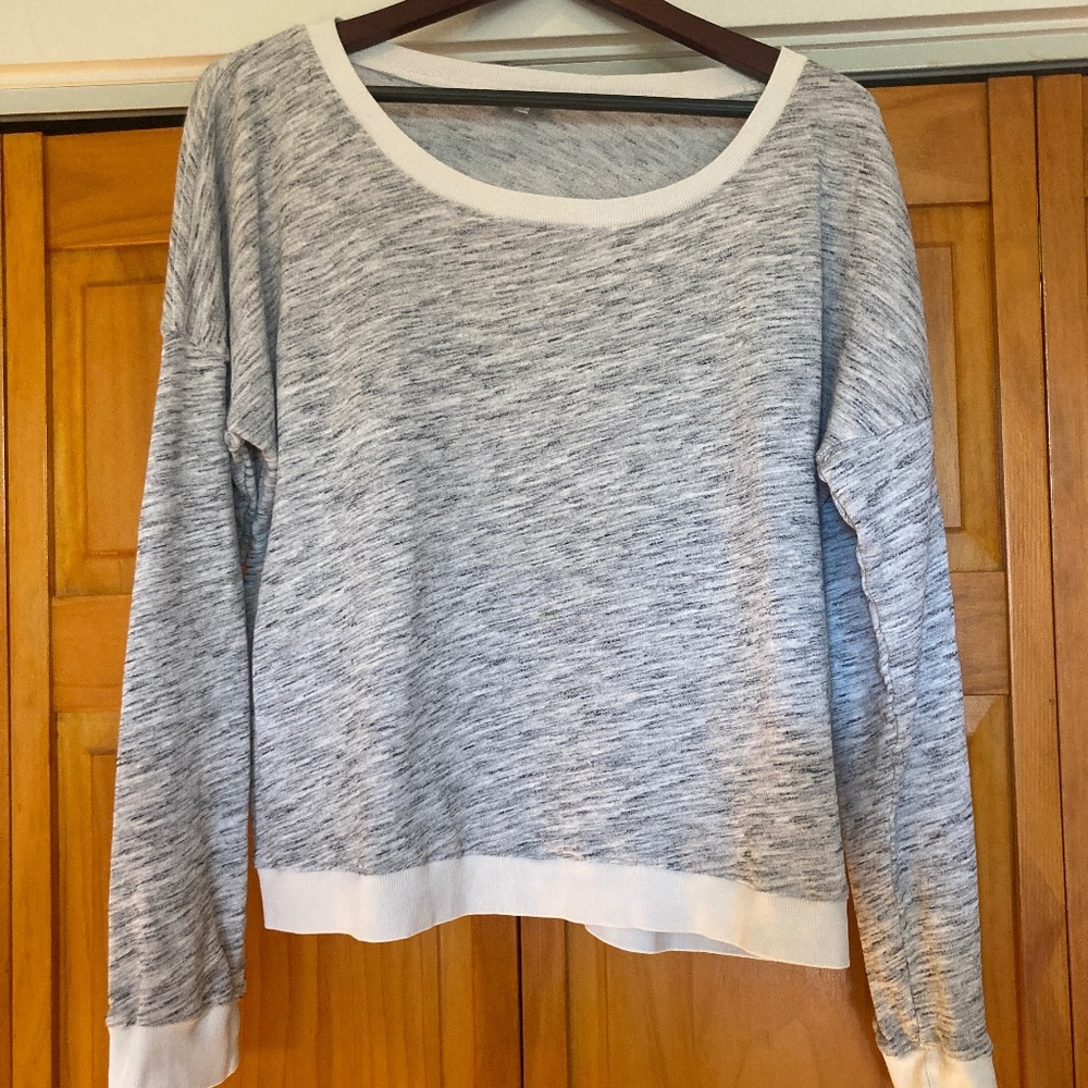 Splendid Long Sleeve Sweatshirt Women's Size XL, Heathered Black and White, USA